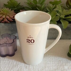 STARBUCKS ✨2010 White Ceramic Mug